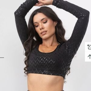 New Lunalae Sticky Long Sleeve Crop Pole Dance